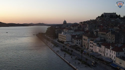 Nábřeží a město