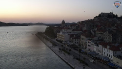 Nábřeží a město