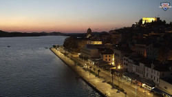 Nábřeží a město