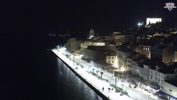 Nábřeží a město