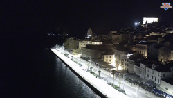 Nábřeží a město