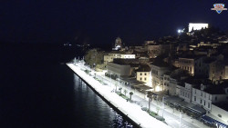 Nábřeží a město