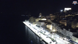 Nábřeží a město