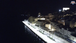 Nábřeží a město