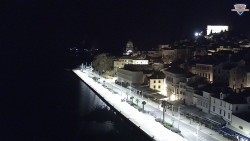 Nábřeží a město