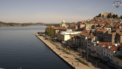 Nábřeží a město