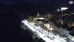 Nábřeží a město