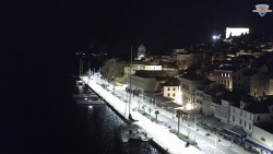 Nábřeží a město