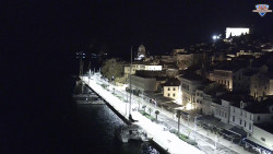 Nábřeží a město