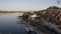 Nábřeží a město