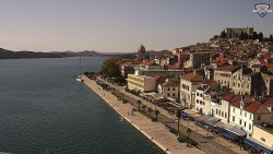 Nábřeží a město