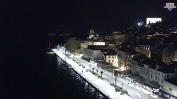 Nábřeží a město