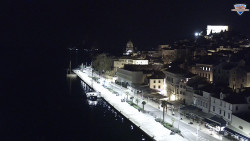 Nábřeží a město