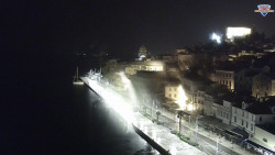 Nábřeží a město