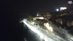 Nábřeží a město