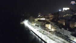 Nábřeží a město