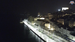 Nábřeží a město