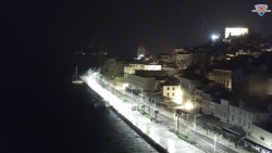 Nábřeží a město