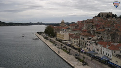 Nábřeží a město