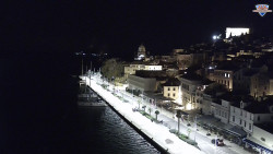 Nábřeží a město