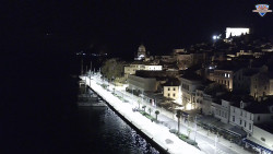 Nábřeží a město