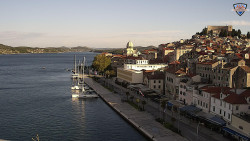 Nábřeží a město