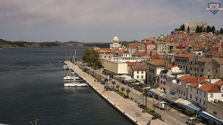 Nábřeží a město