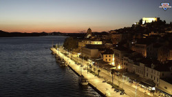 Nábřeží a město