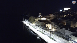 Nábřeží a město