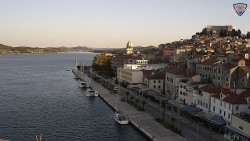 Nábřeží a město