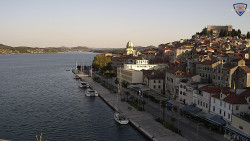 Nábřeží a město