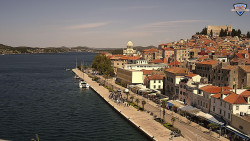 Nábřeží a město