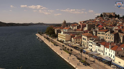 Nábřeží a město