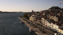 Nábřeží a město