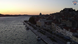 Nábřeží a město