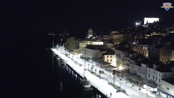 Nábřeží a město