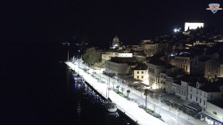 Nábřeží a město