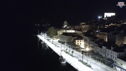 Nábřeží a město