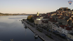 Nábřeží a město