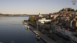 Nábřeží a město