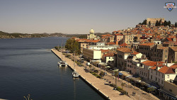 Nábřeží a město