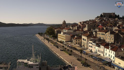 Nábřeží a město