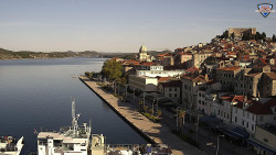 Nábřeží a město