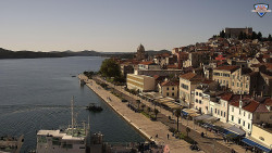 Nábřeží a město