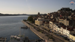 Nábřeží a město