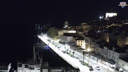 Nábřeží a město