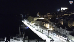 Nábřeží a město