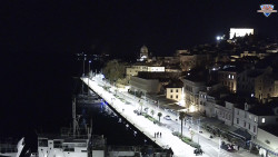 Nábřeží a město