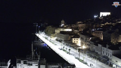 Nábřeží a město