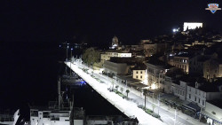 Nábřeží a město